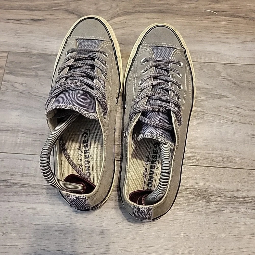 Converse All Star Canvas Sneakers  Size 5.5 Mens 7.5 Womens  Gray Suede #162376C